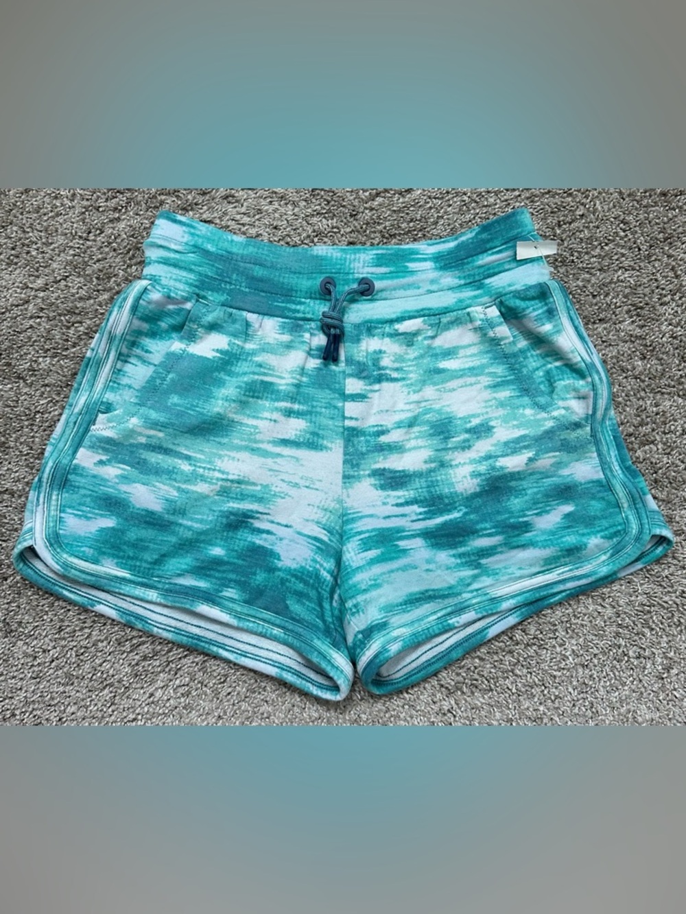 Athleta Girl Heart The Hustle floral shorts XL 14